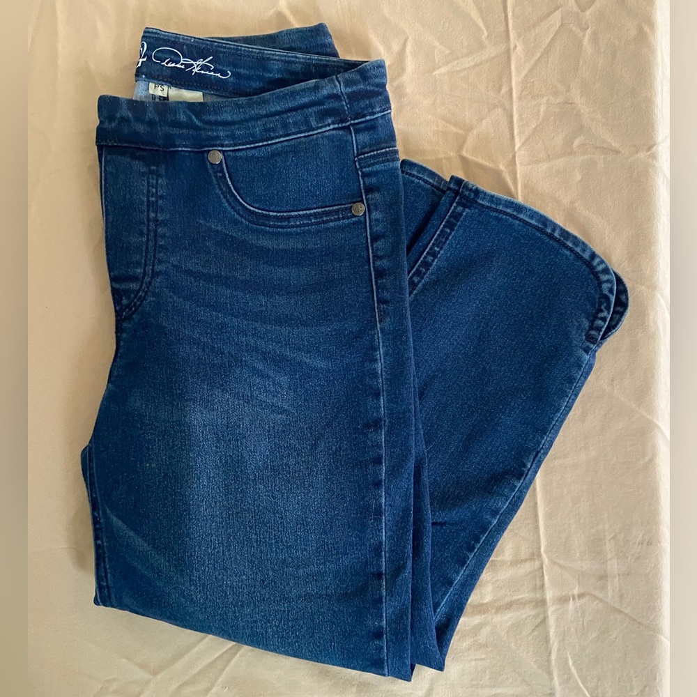 EUC DG2 Diane Gilman Cropped Jeans